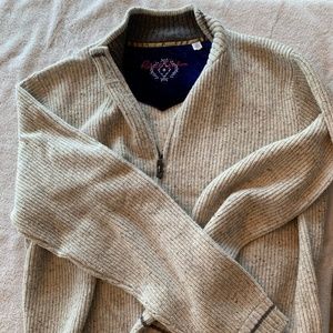 Robert Graham Cream Sweater